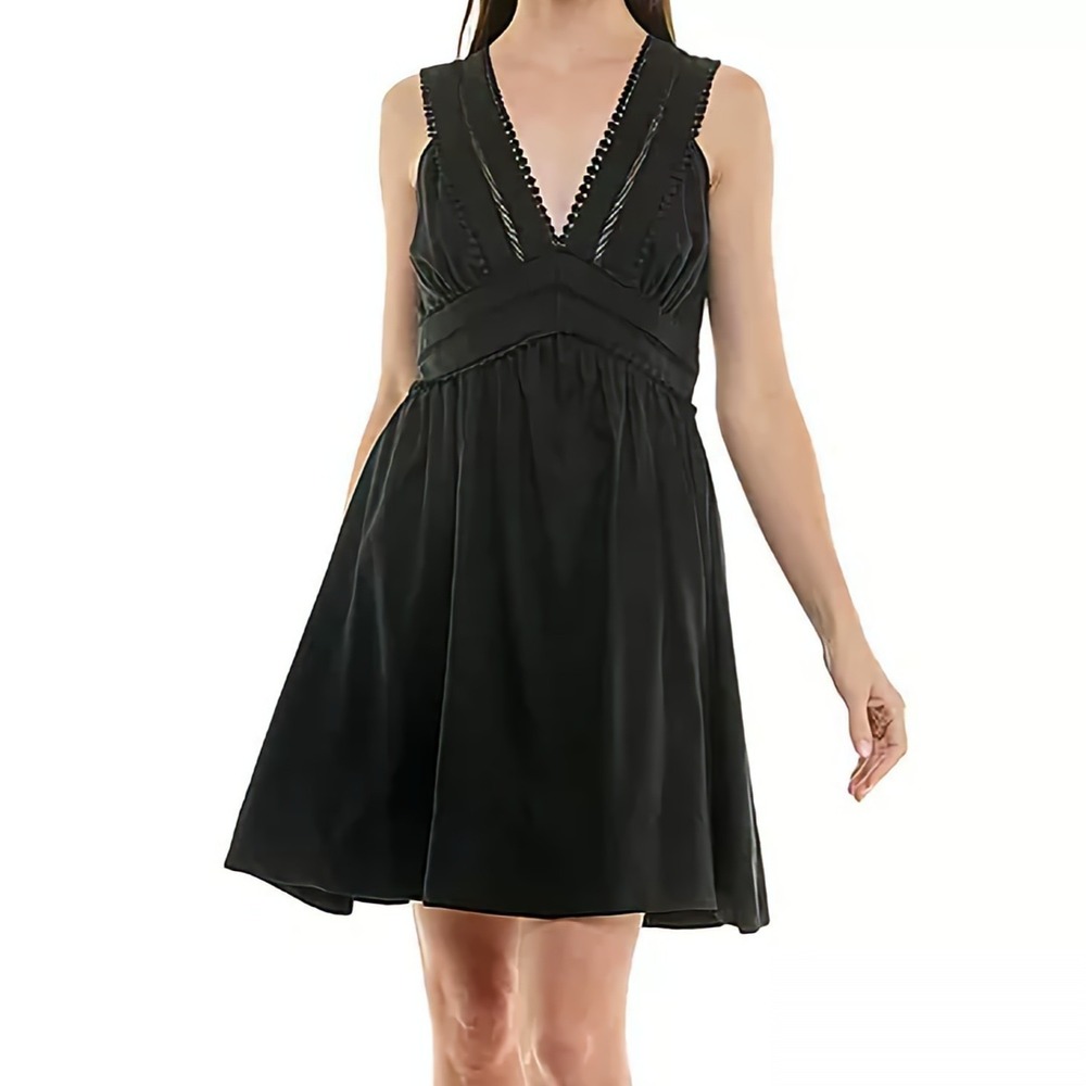 Taylor V Neck Sleeveless Lace Inset Mini Fit Flare Dress Womens Size 6 Black NWT